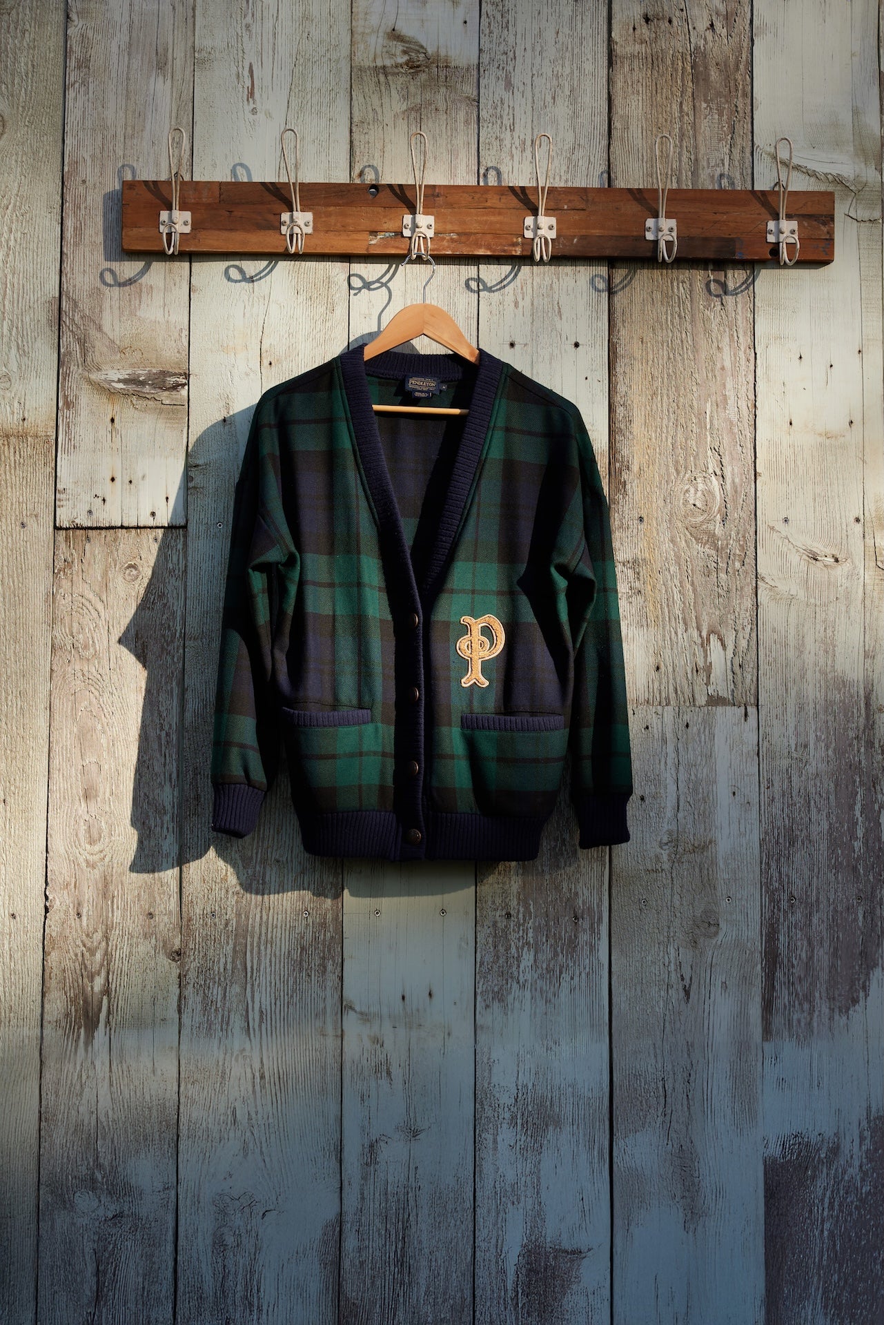 Eagle River Cardigan Black Watch Tartan