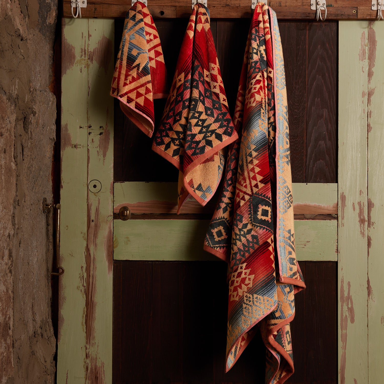 3 Piece Jacquard Towel Set Canyonlands Desert Sky