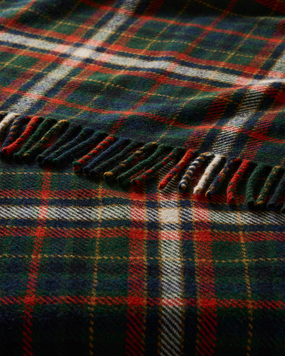 Fireside Throw Laurel Green/Red