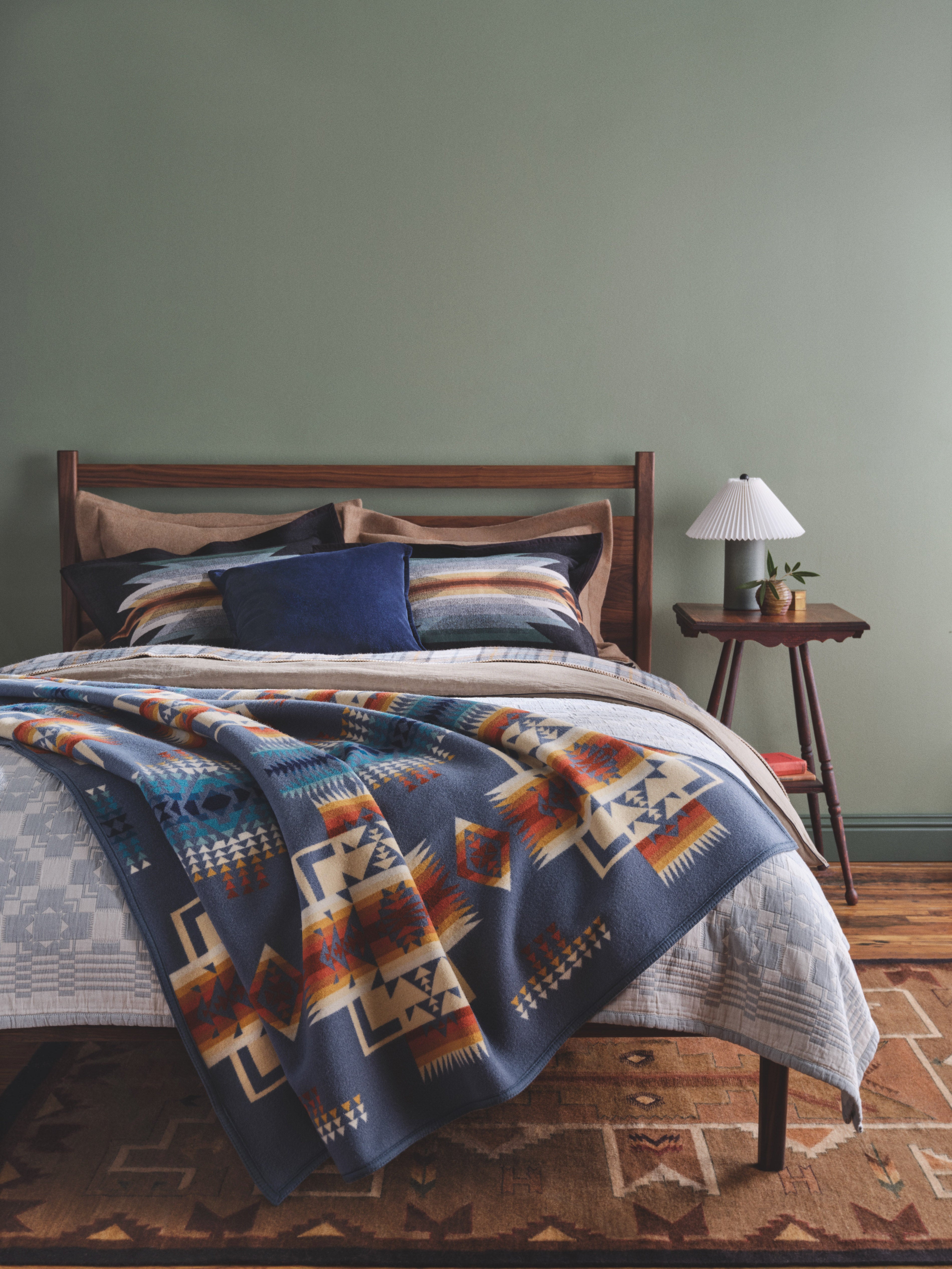 Organic Cotton Matelasse Chief Joseph Slate