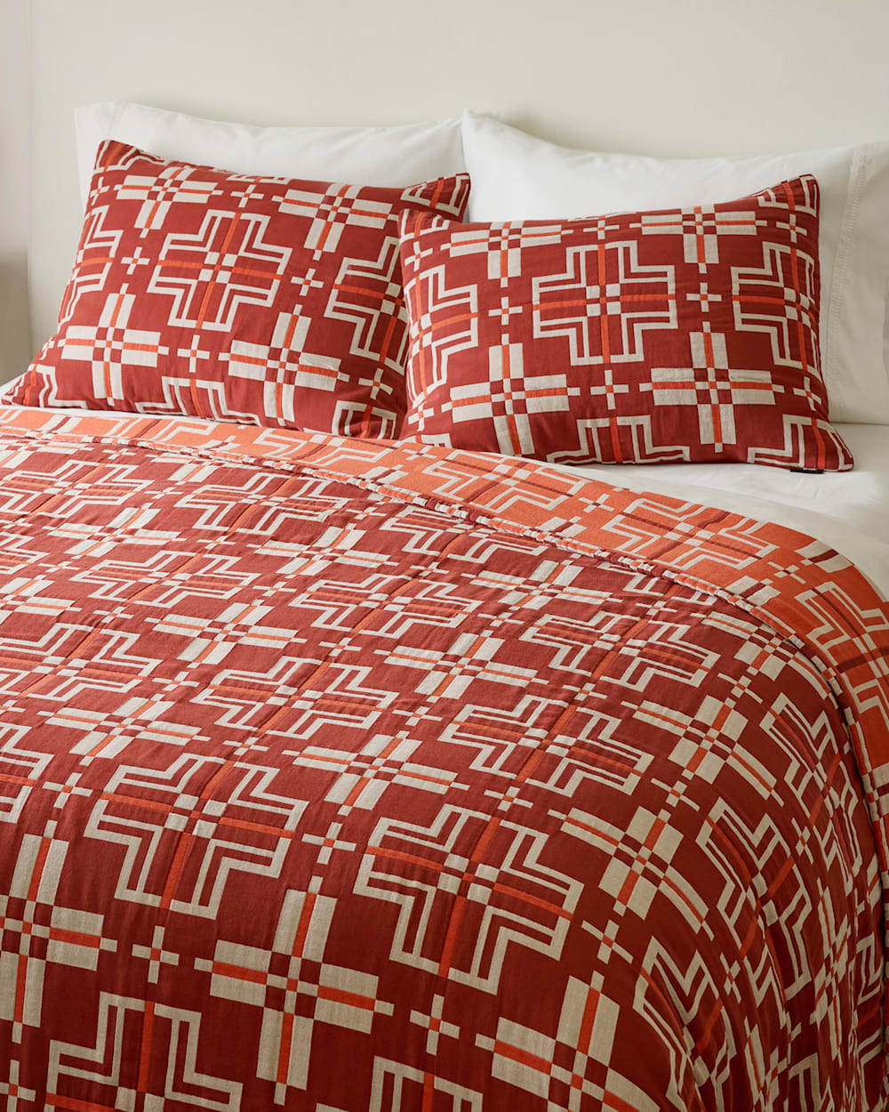 Organic Cotton Matelasse Sham San Marcos