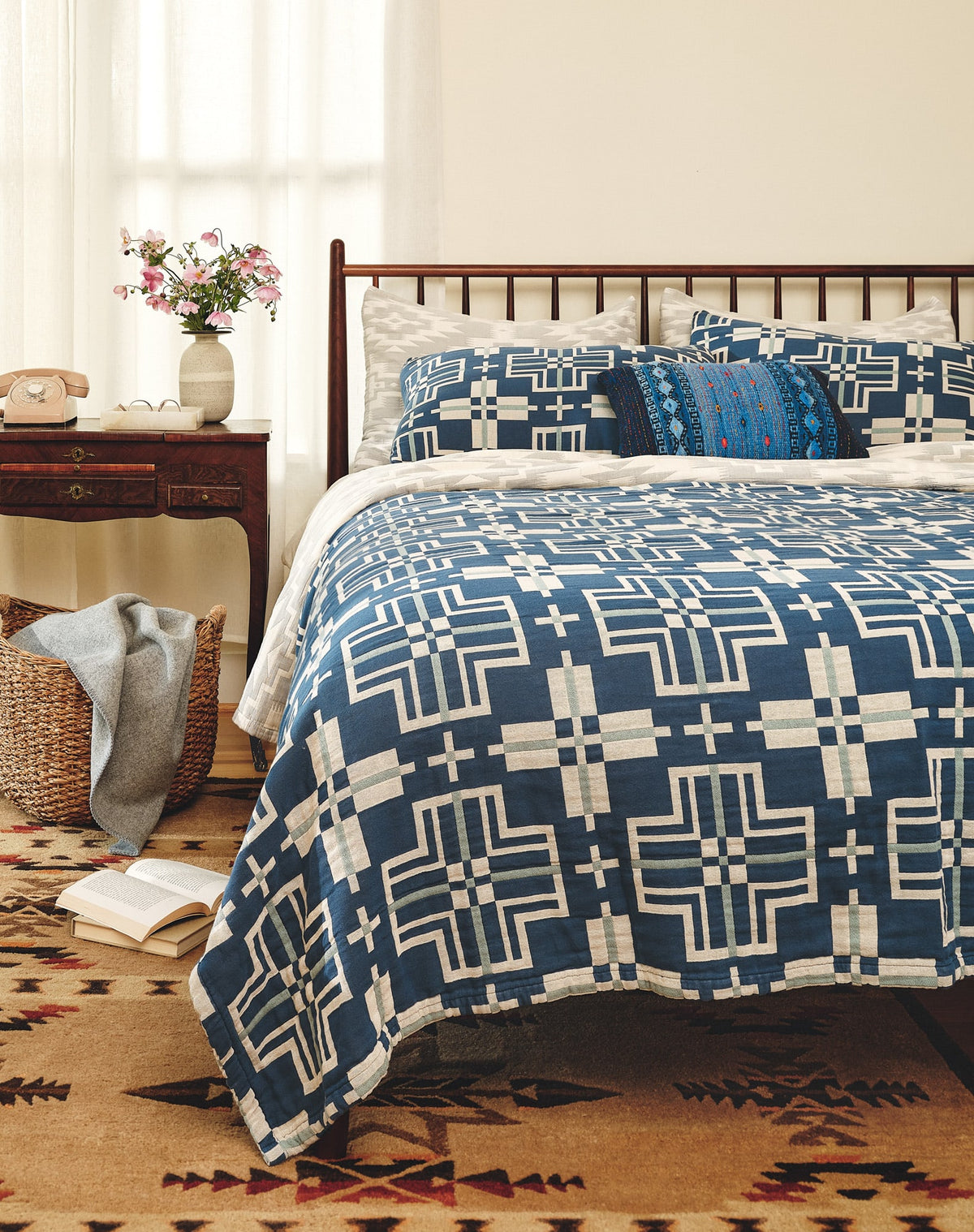 Matelasse Coverlet San Marcos Marine