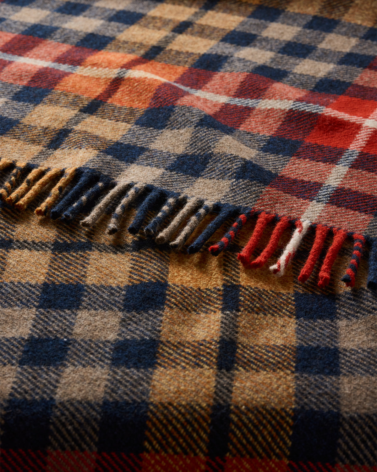 Pendleton Fireside Wool Throw in Hickory Navy/Rust – view 5