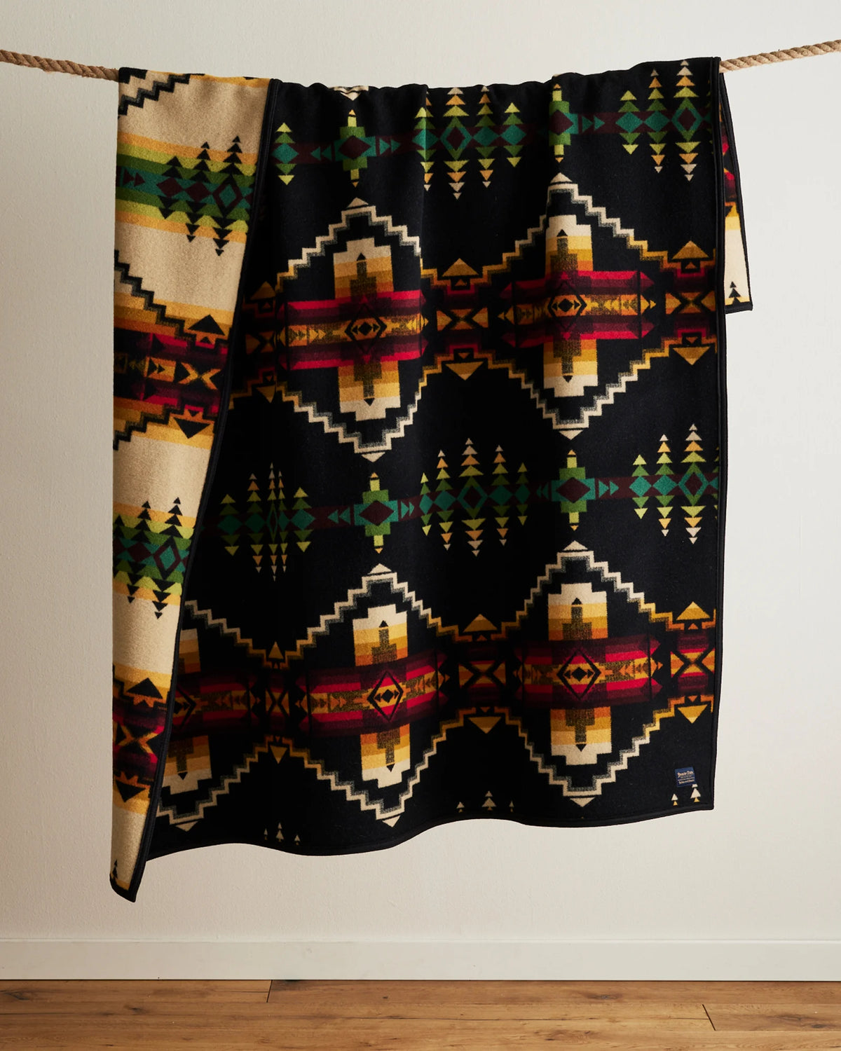 Pendleton Four Corners Wool Blanket – view 6