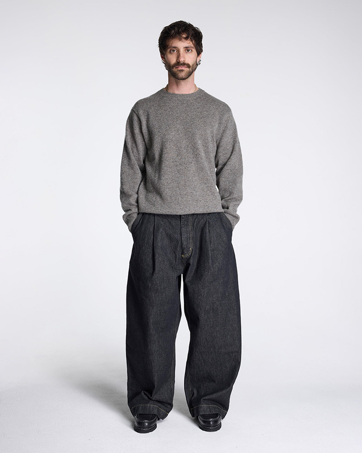 Pendleton Men's Shetland Wool Crew in Stone Heather – view 2