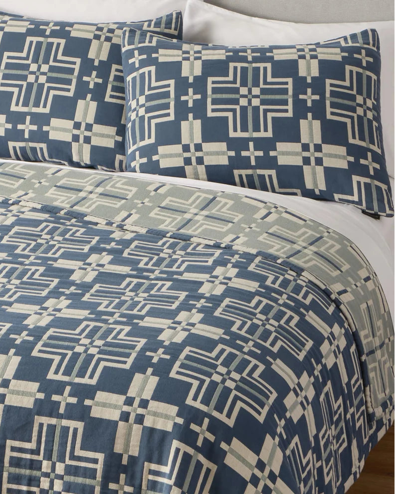 Pendleton Organic Cotton Matelasse Sham in San Marcos Marine – view 3