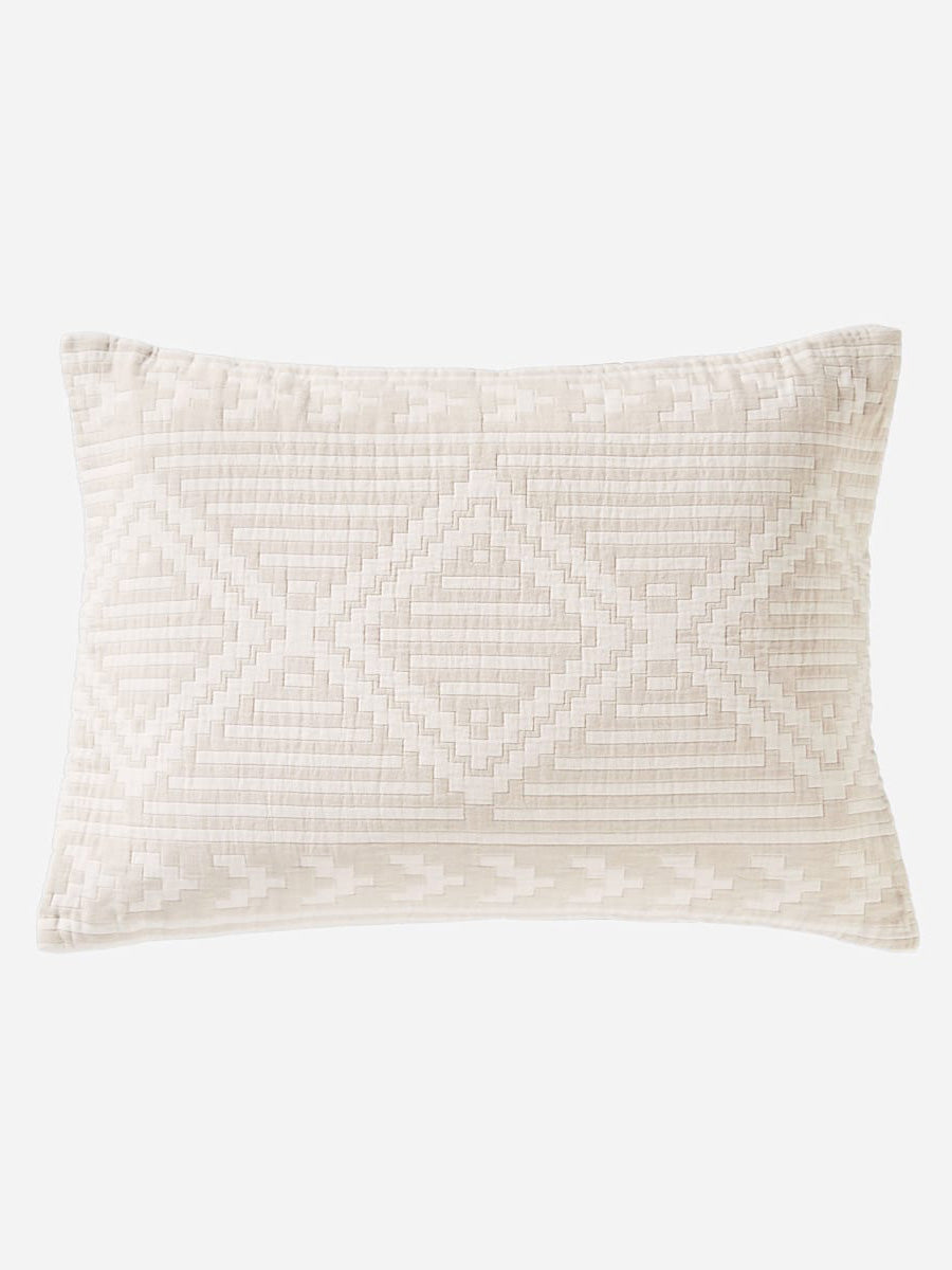 Organic Cotton Matelasse Sham Ganado
