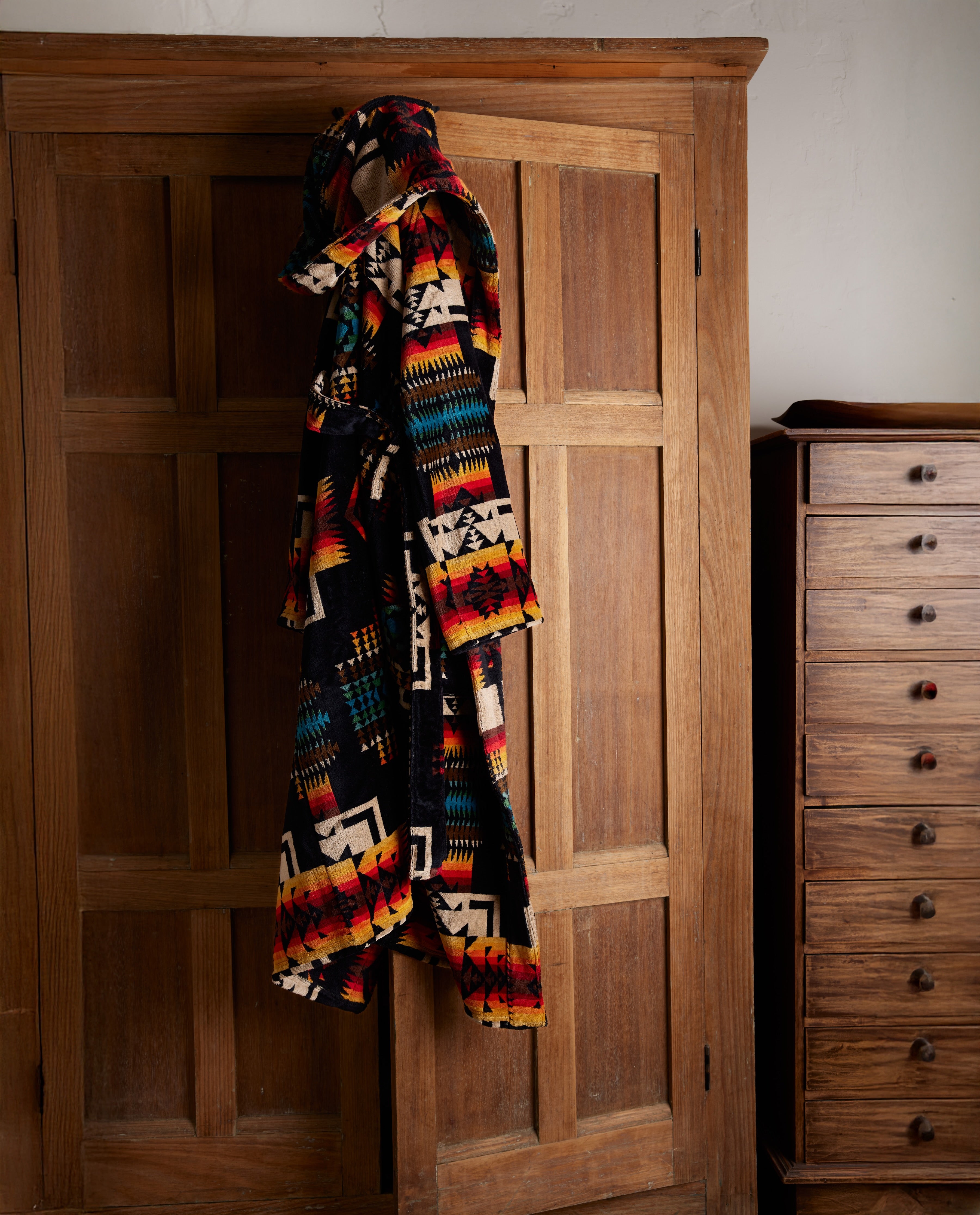 Robe Chief Joseph Black