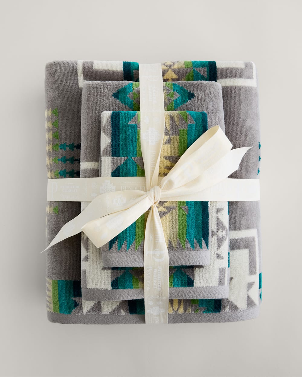 3 Piece Towel Set Chief Joseph Grey