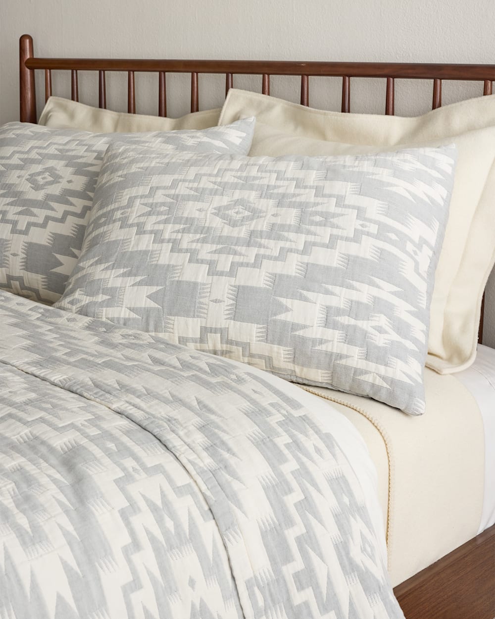 Organic Cotton Matelasse Sham Mesilla