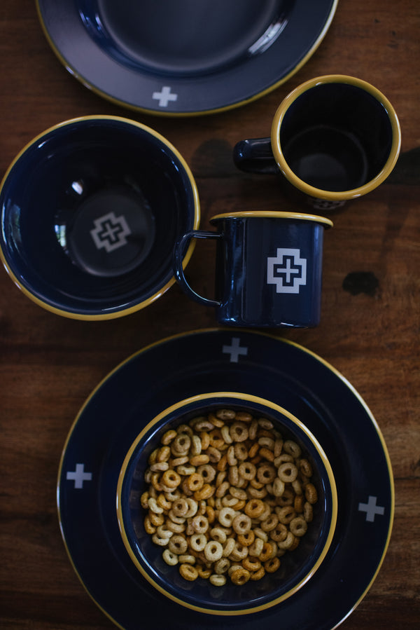 Pendleton Camp Enamelware Set Navy Cross