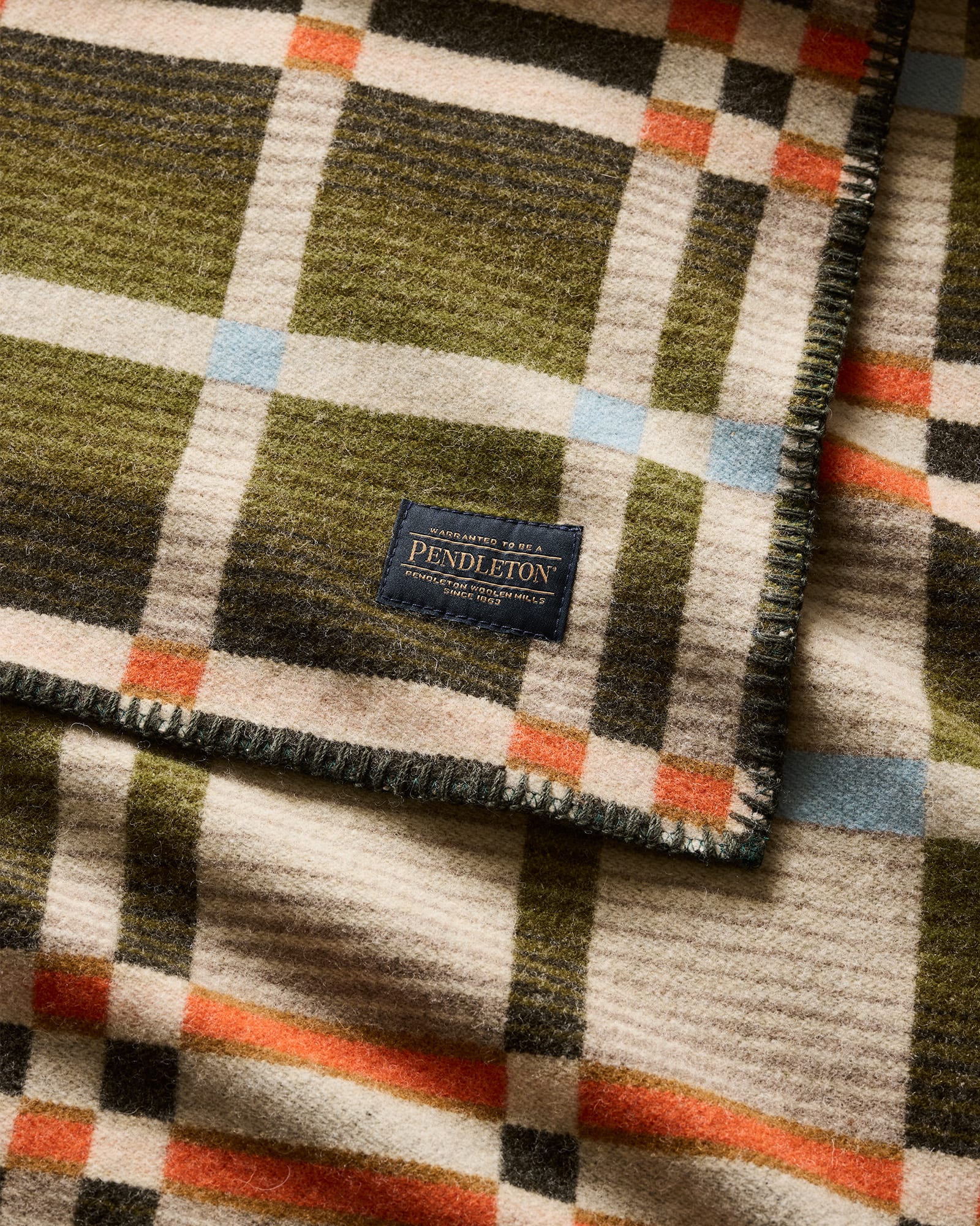 Four Square Throw Slide Mountain Olive