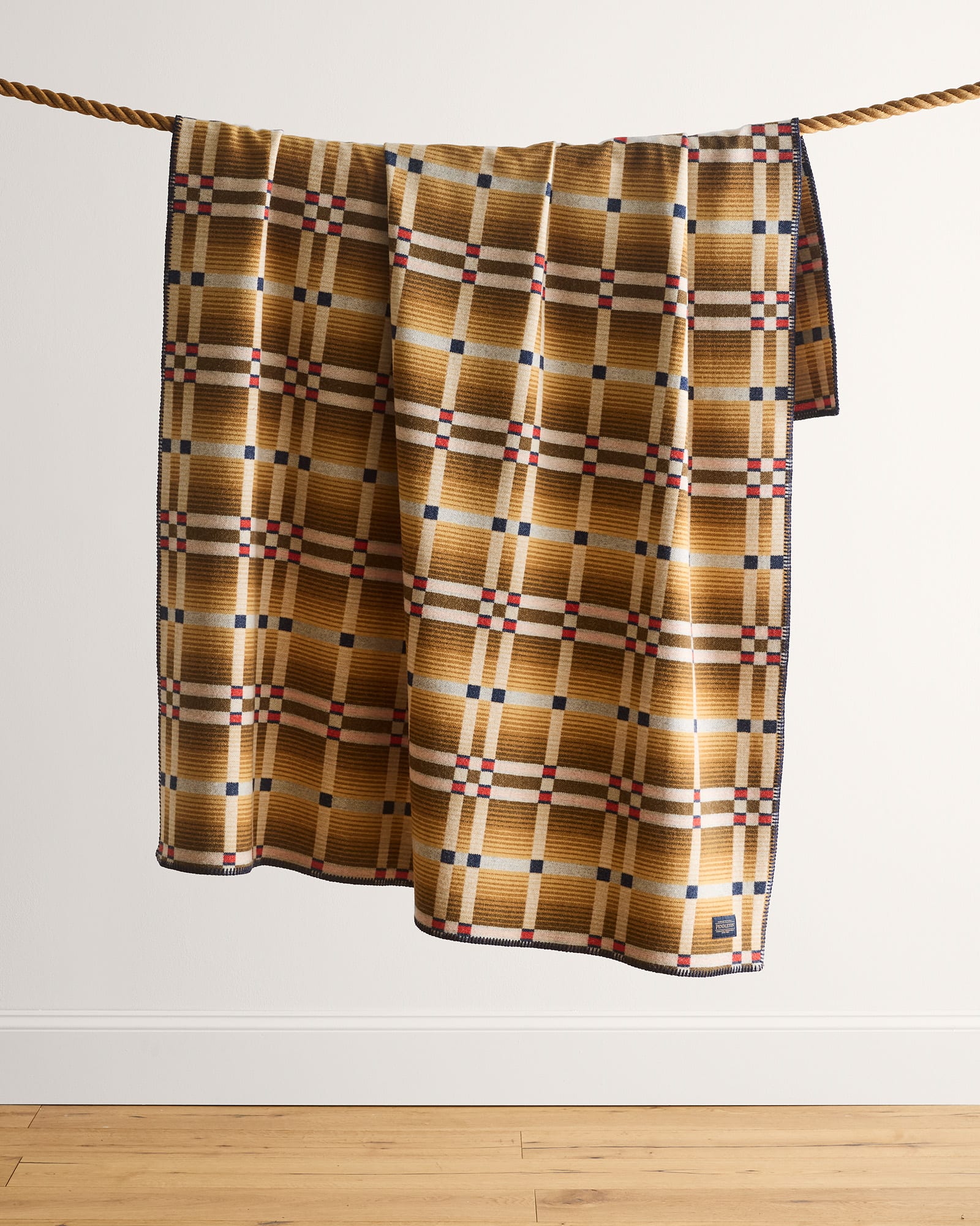 Four Square Throw Slide Mountain Natural