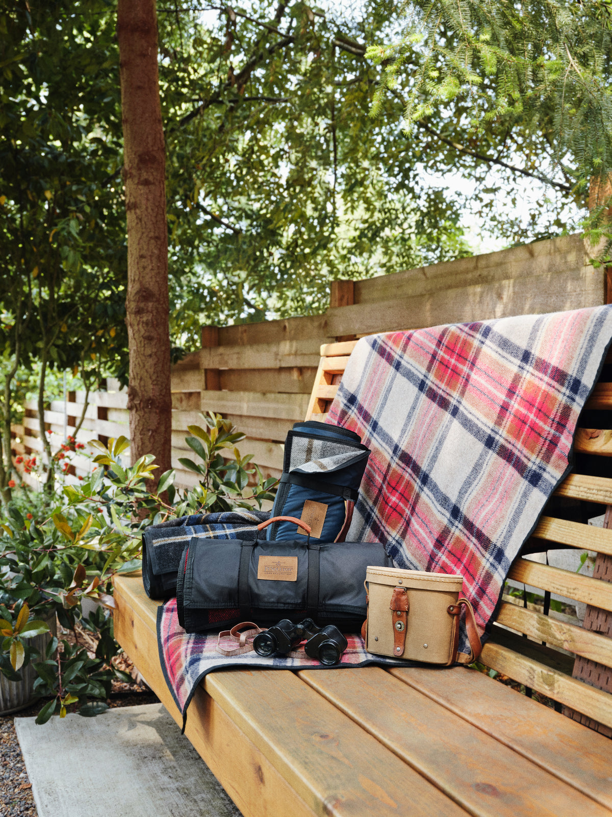 Roll-Up Blanket USA Raleigh Plaid