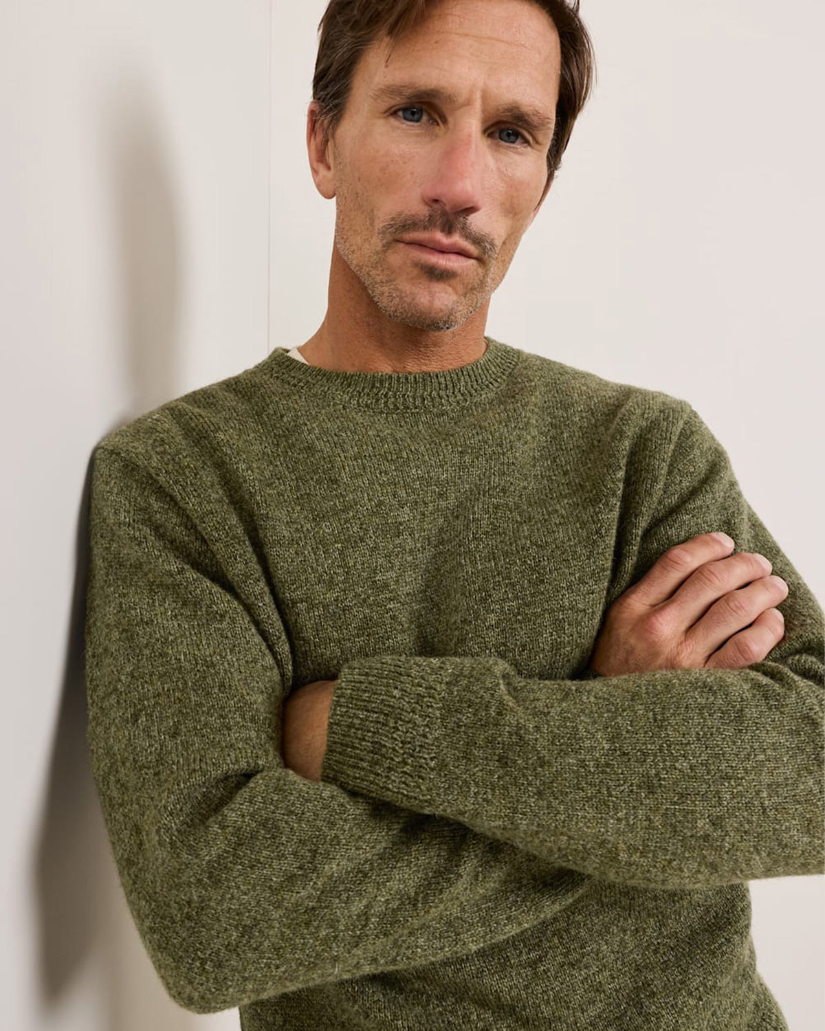 Shetland Wool Crew Olive Heather