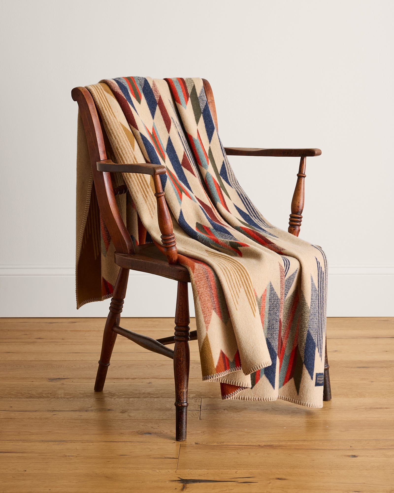 Contemporary Napped Throw Wyeth Falls