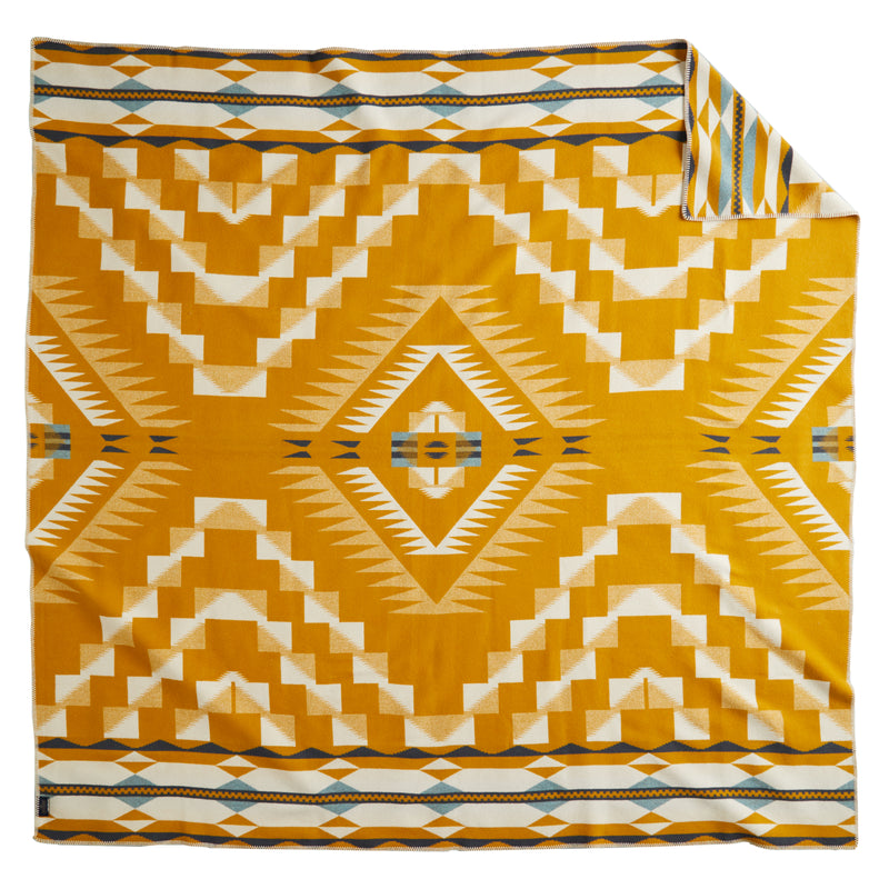 Jacquard Napped Blanket Abiquiu Sky