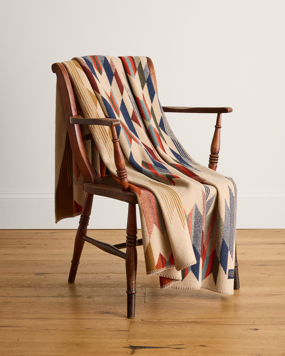 Pendleton Contemporary Napped Wool Throw in Wyeth Falls – view 3