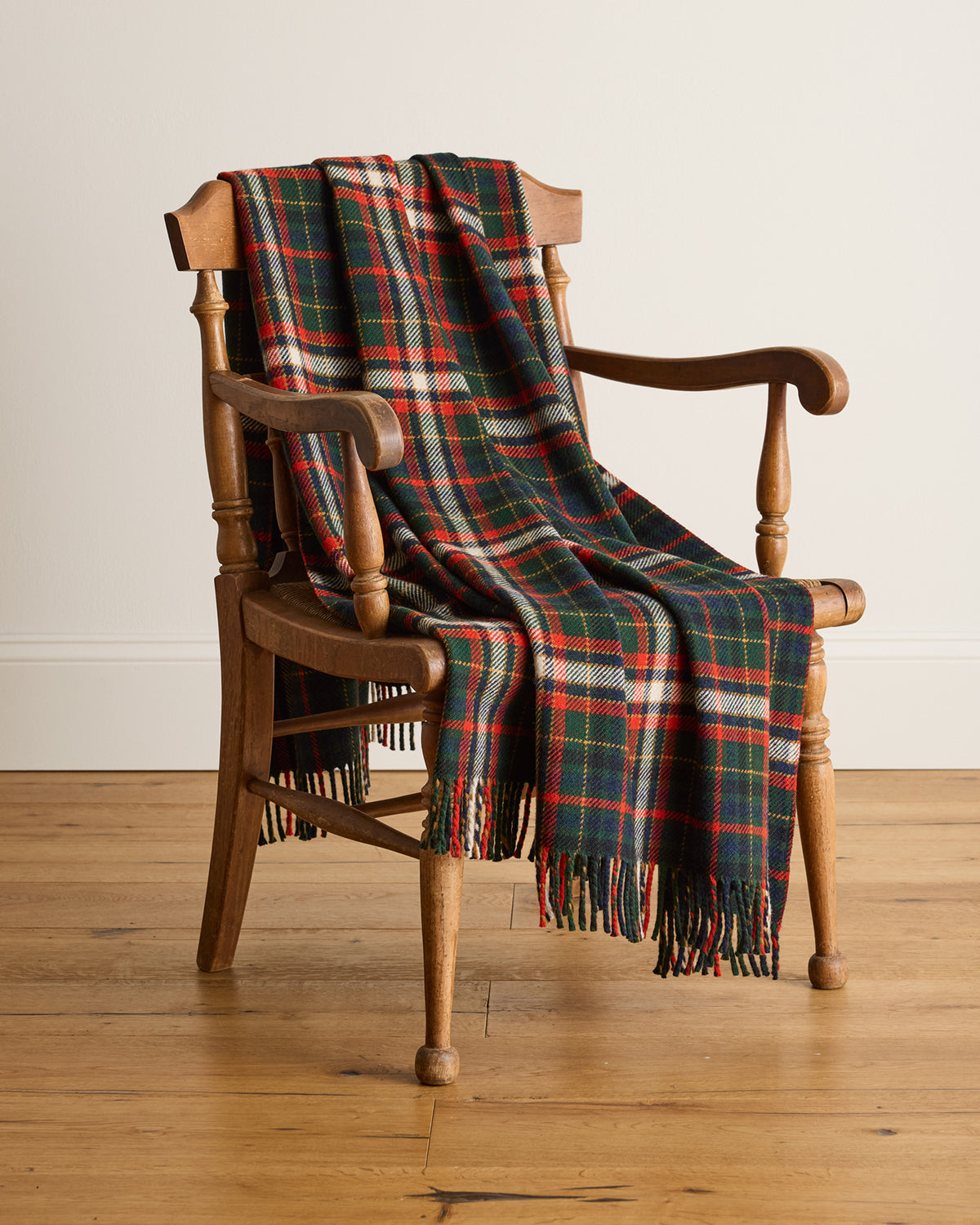 Pendleton Fireside Wool Throw in Laurel Green/Red – view 3