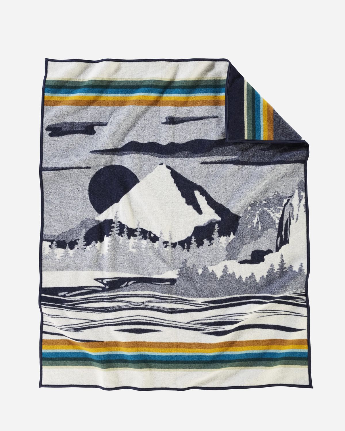 Pendleton Jacquard Napped Blanket in Pacific Wonderland – view 2