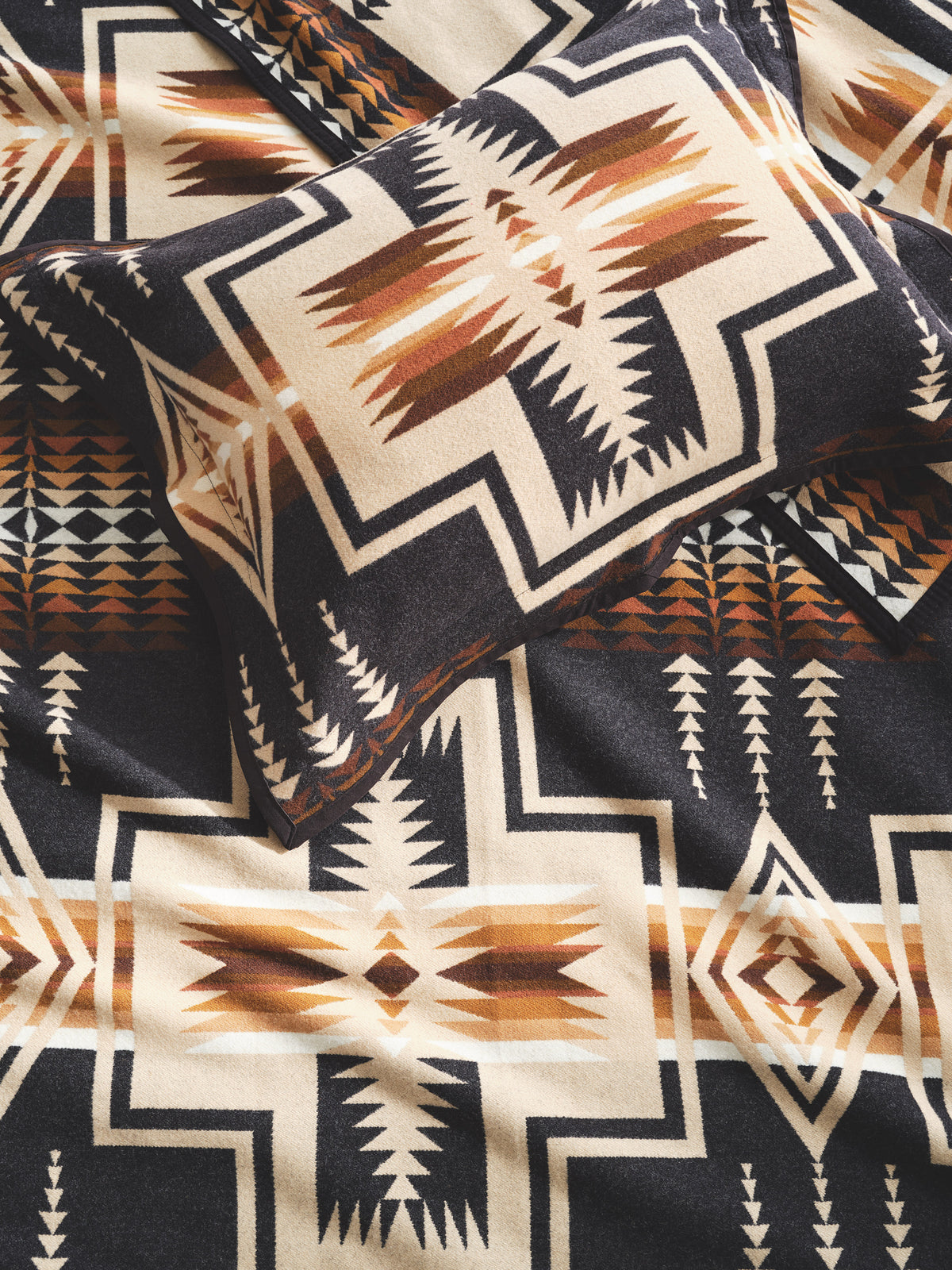 Pendleton Jacquard Pillow Sham in Harding Oxford – view 3