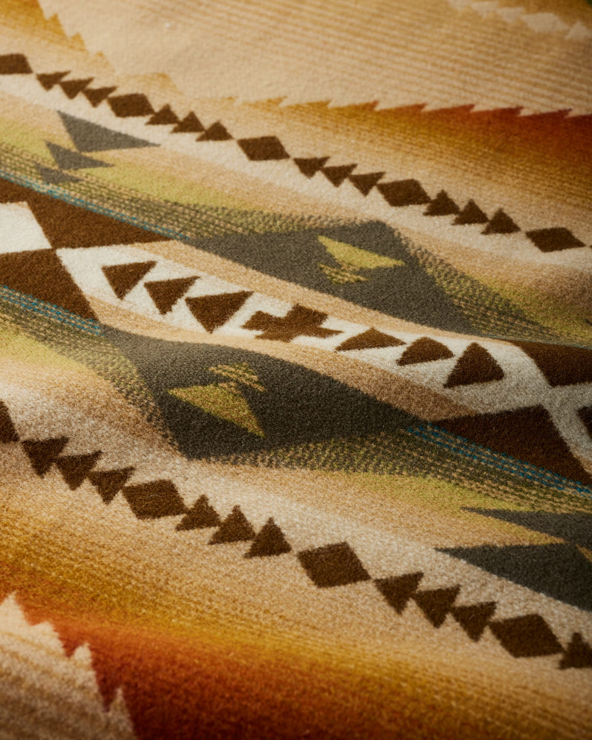 Pendleton Solstice Canyon Wool Blanket – view 5