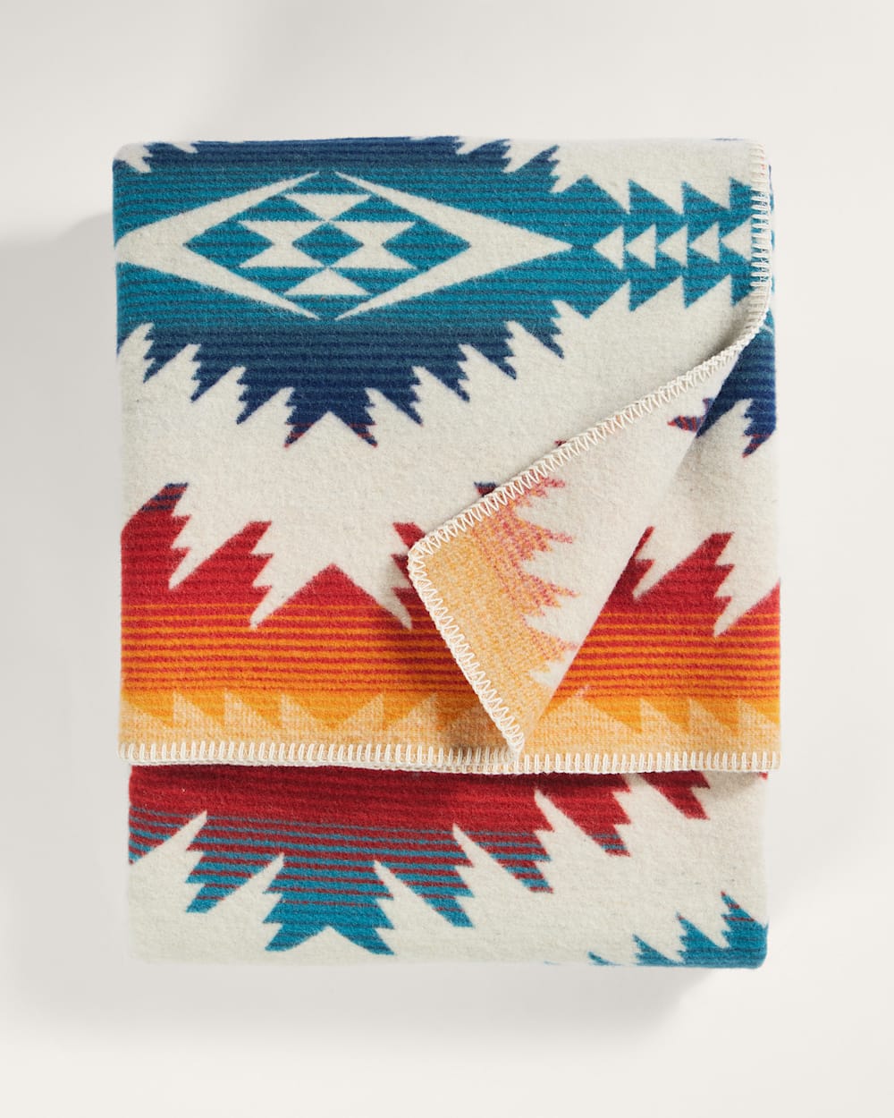 Pendleton Sunset Pass Wool Blanket – view 2