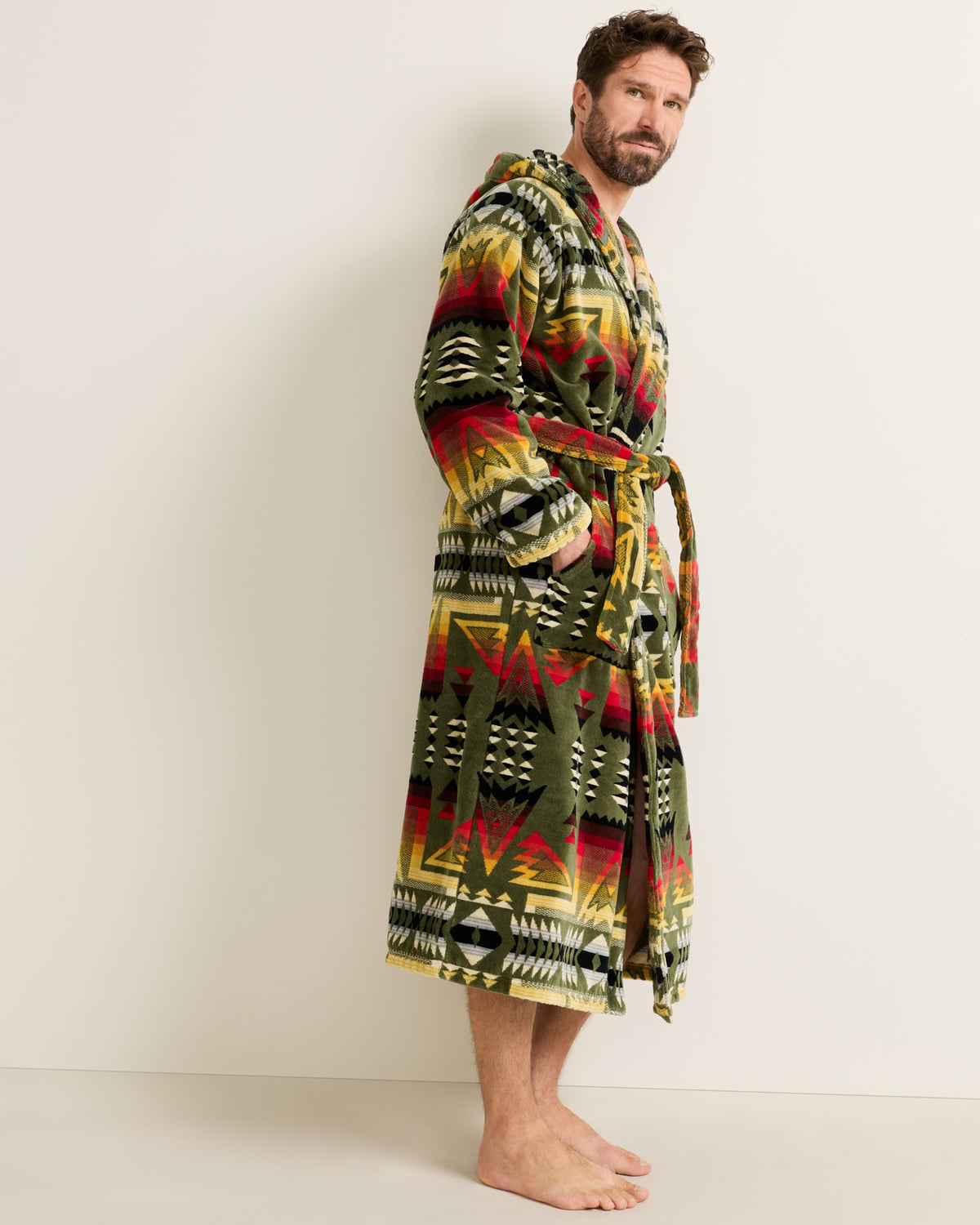 Pendleton Unisex Hooded Terry Velour Robe in Ponderosa Green – view 3