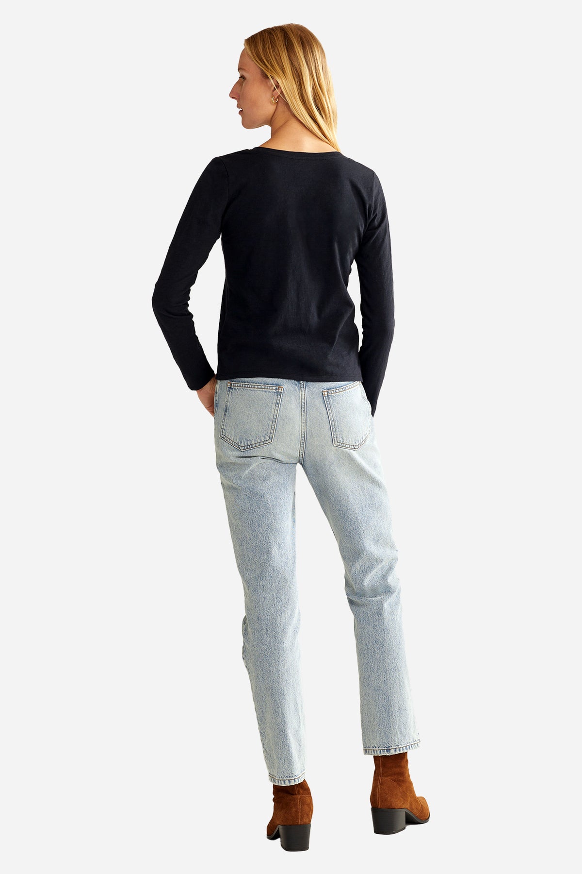 Pendleton Women's Long Sleeve Crewneck Tee in Black – view 3