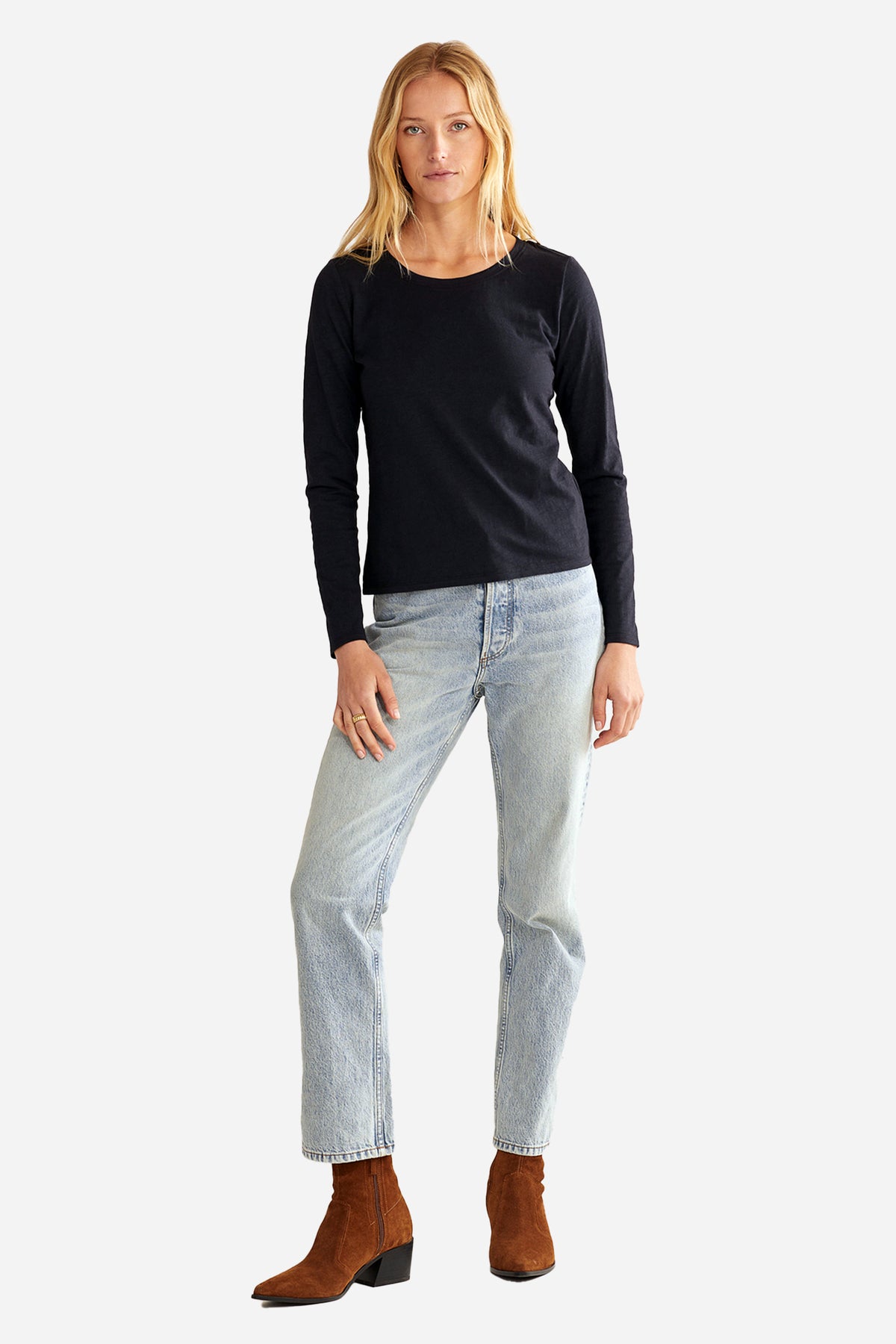 Pendleton Women's Long Sleeve Crewneck Tee in Black