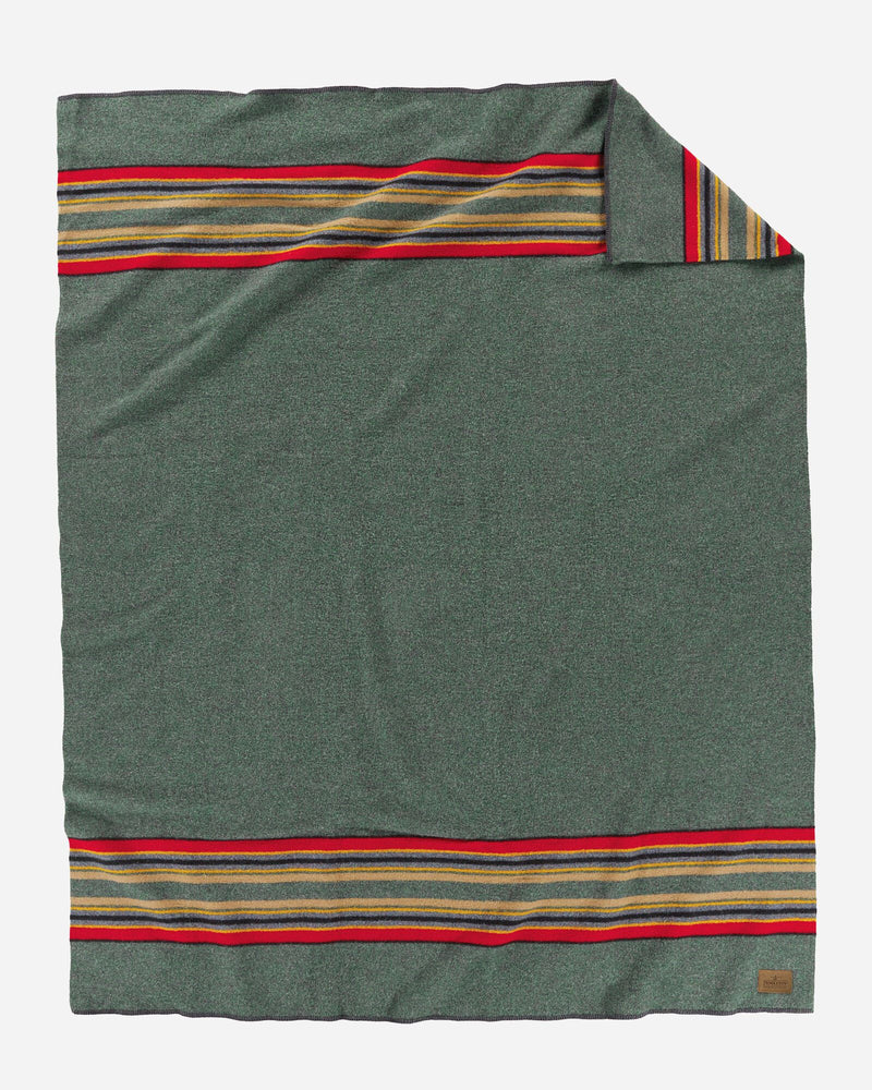 Yakima Camp Blanket With Carrier Green Heather