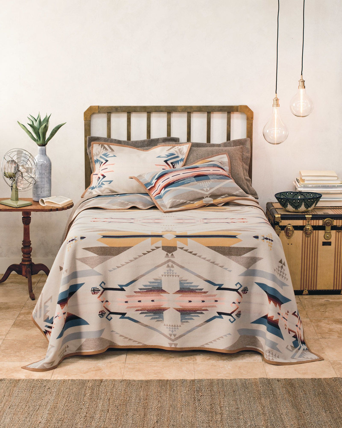 Pendleton White Sands Wool Blanket – view 6